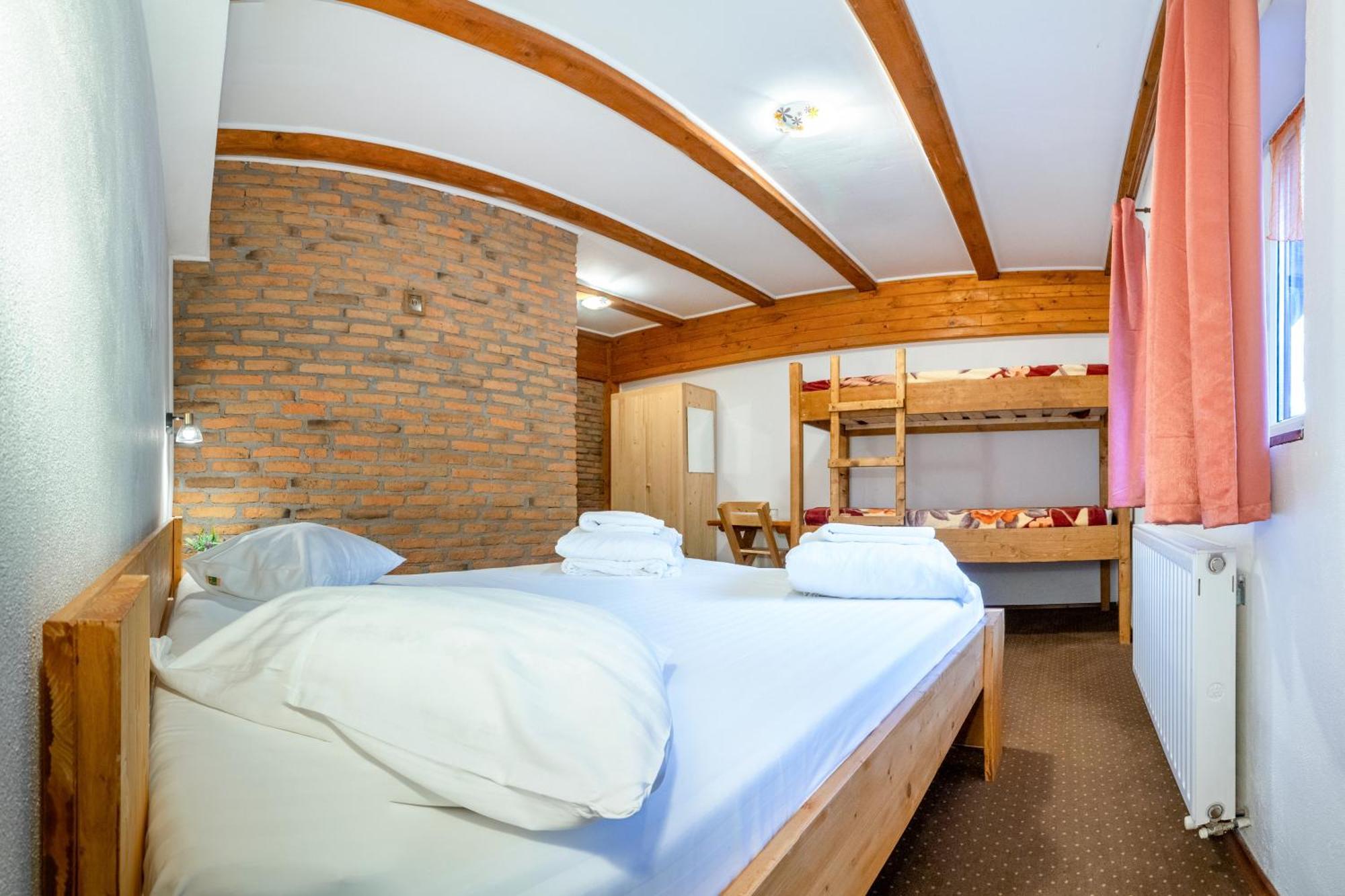 Resort 7 Crai - Cabana Craiul Crailor Zărneşti Exterior foto